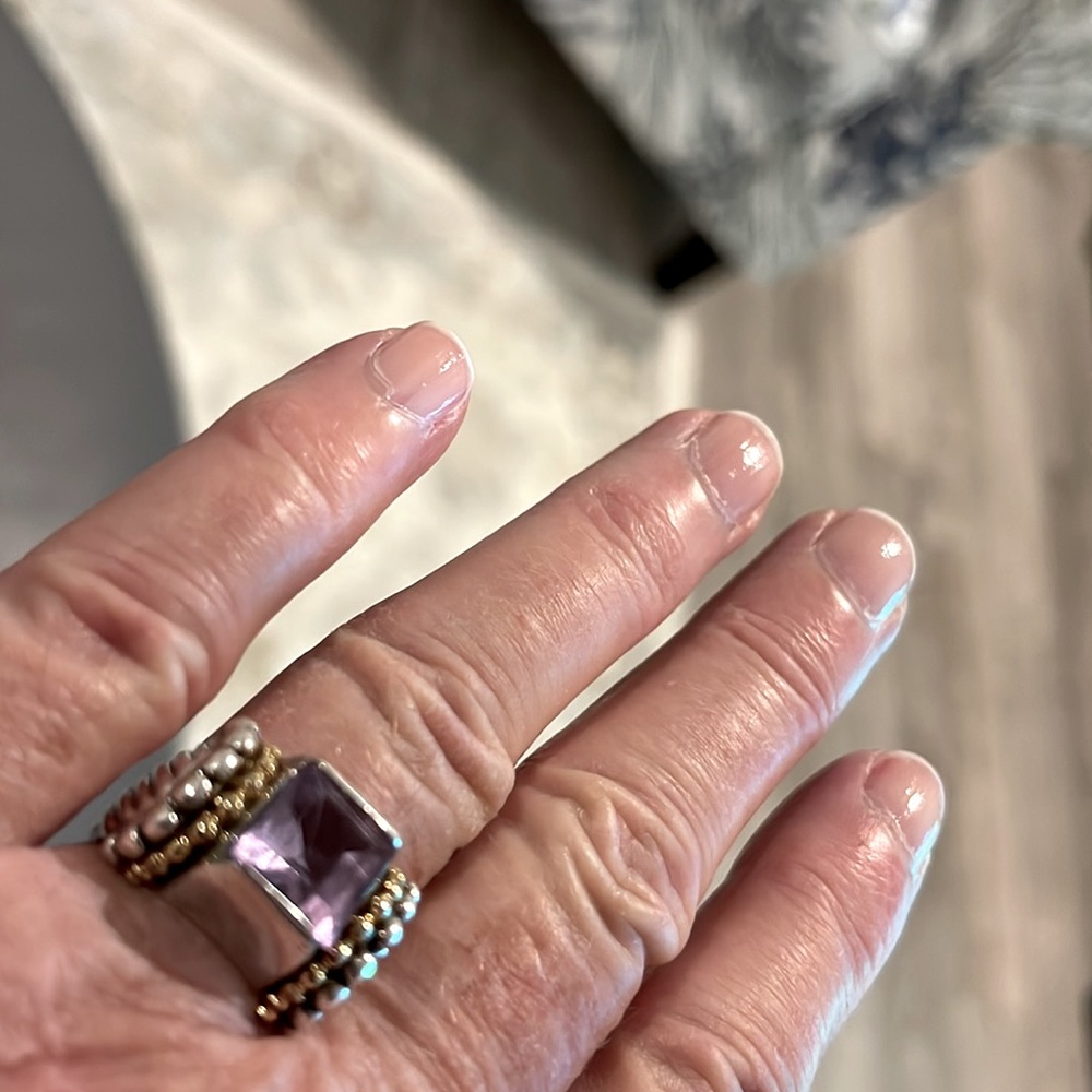 Beautiful silver Amethyst ring - Picture 3 of 3